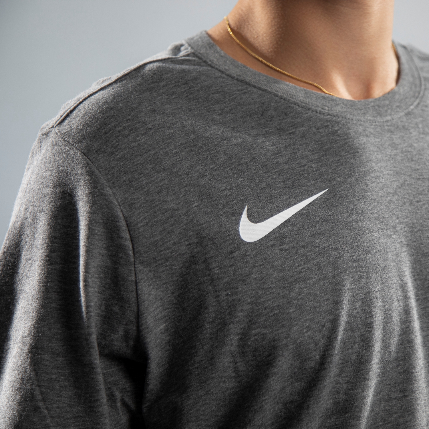 T shirt nike air avec col sales